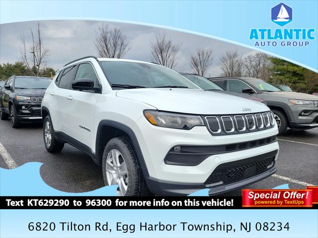 2022 Jeep Compass COMPASS LATITUDE 4X4