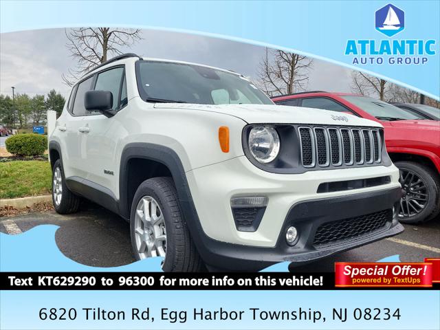 2022 Jeep Renegade RENEGADE LATITUDE 4X4