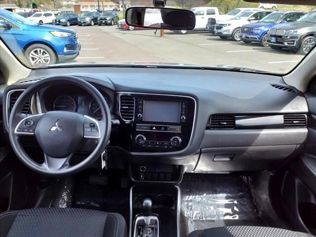 2019 Mitsubishi Outlander ES