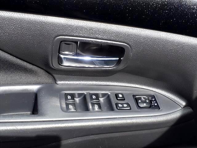 2019 Mitsubishi Outlander ES