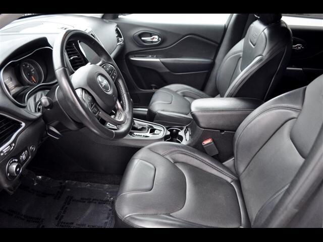 2019 Jeep Cherokee Limited FWD