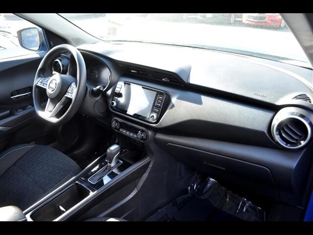 2021 Nissan Kicks SV Xtronic CVT