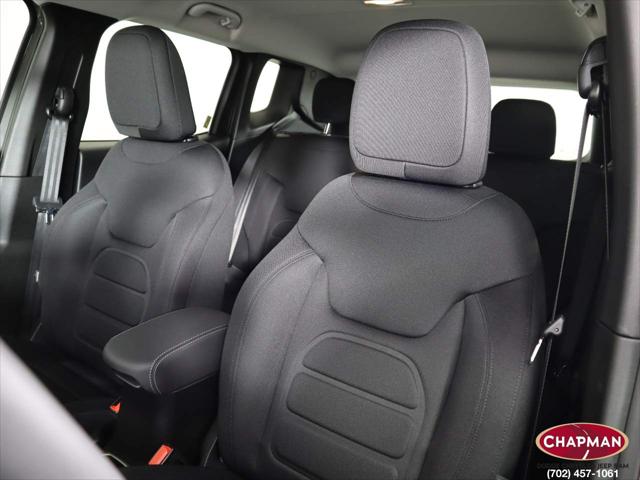 2022 Jeep Renegade RENEGADE LATITUDE 4X4