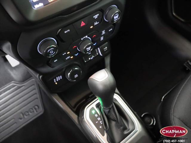 2022 Jeep Renegade RENEGADE LATITUDE 4X4