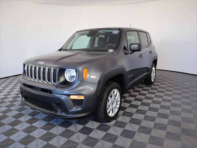 2022 Jeep Renegade RENEGADE LATITUDE 4X4