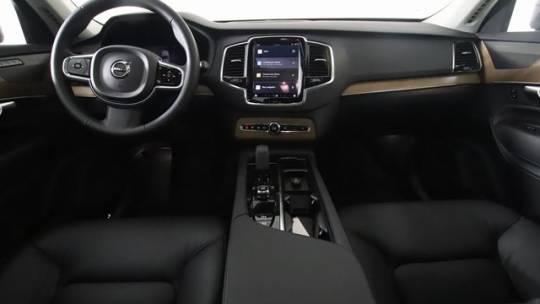 2023 Volvo XC90 B6 Plus 6-Seater