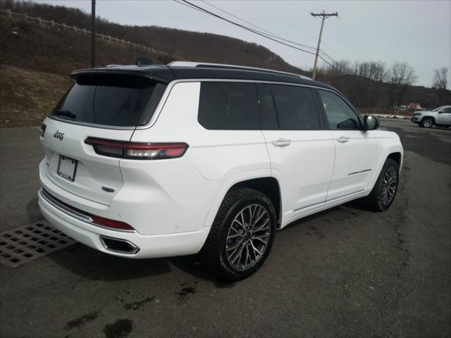 2023 Jeep Grand Cherokee GRAND CHEROKEE L SUMMIT RESERVE 4X4