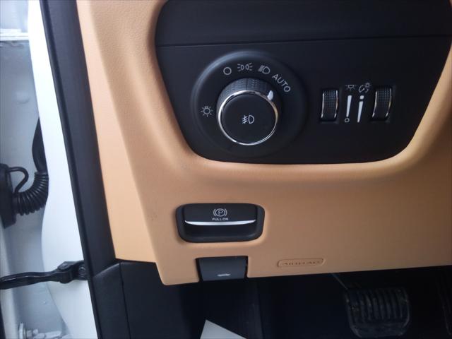 2023 Jeep Grand Cherokee GRAND CHEROKEE L SUMMIT RESERVE 4X4