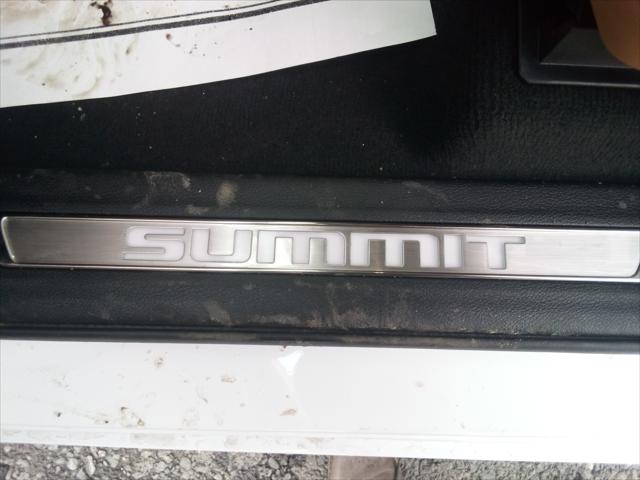 2023 Jeep Grand Cherokee GRAND CHEROKEE L SUMMIT RESERVE 4X4