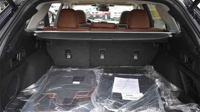 2023 Subaru Outback Touring XT