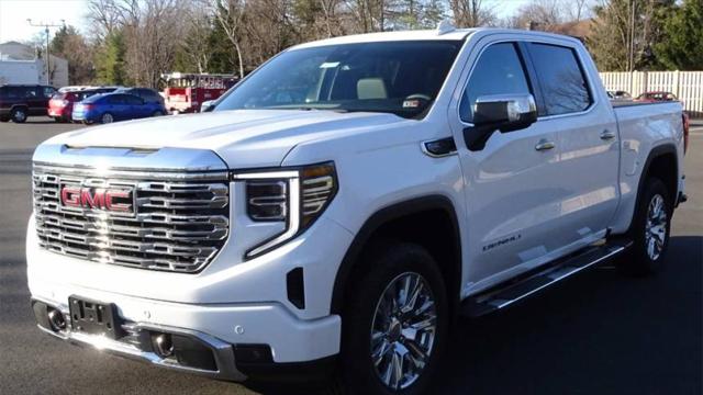 2023 GMC Sierra 1500 4WD Crew Cab Short Box Denali