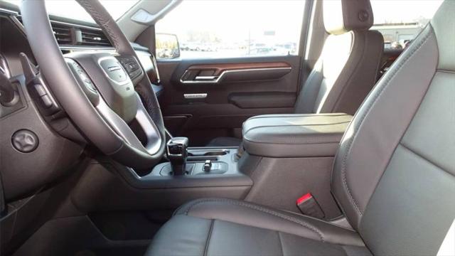 2023 GMC Sierra 1500 4WD Crew Cab Short Box Denali