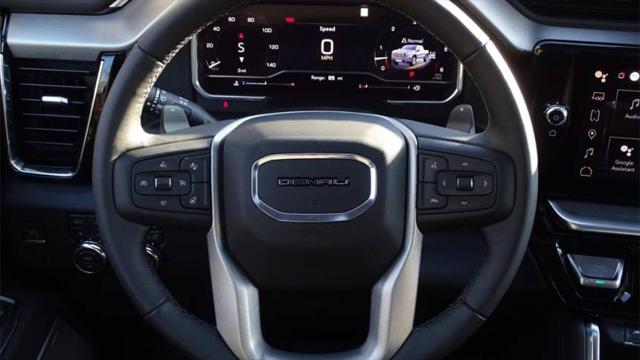 2023 GMC Sierra 1500 4WD Crew Cab Short Box Denali