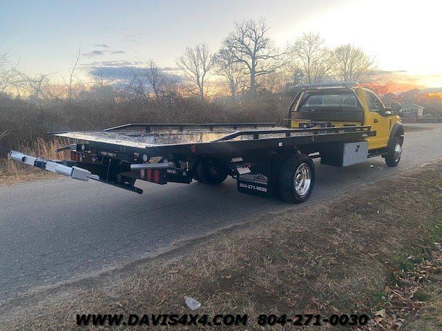 2022 Ford F-550 XL