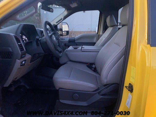 2022 Ford F-550 XL