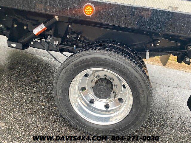 2022 Ford F-550 XL