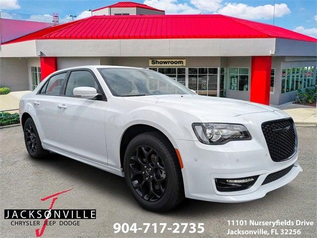 2023 Chrysler Chrysler 300 300 TOURING L AWD