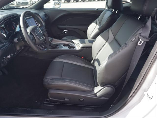 2023 Dodge Challenger CHALLENGER SXT