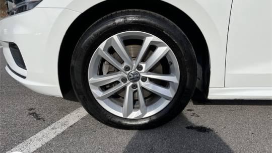2020 Volkswagen Passat 2.0T SE