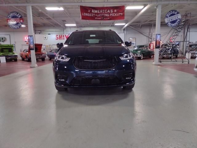 2023 Chrysler Pacifica PACIFICA TOURING L AWD
