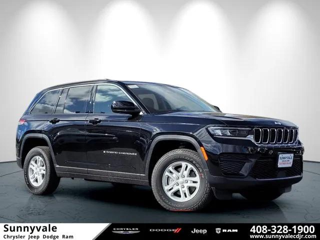 2023 Jeep Grand Cherokee GRAND CHEROKEE LAREDO 4X4