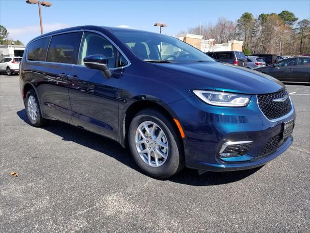 2023 Chrysler Pacifica PACIFICA TOURING L