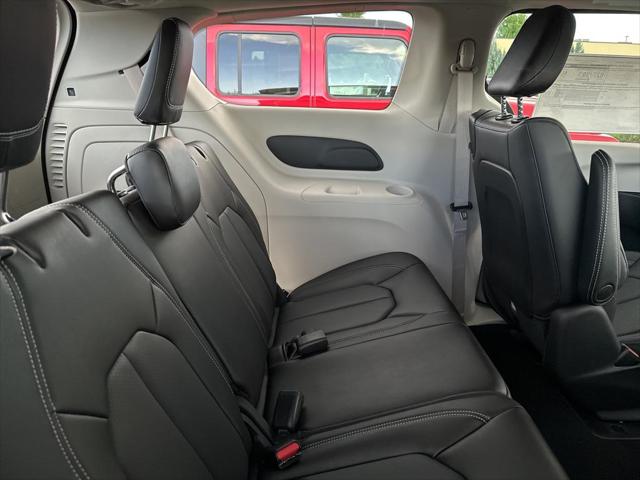 2023 Chrysler Pacifica Plug-In Hybrid PACIFICA PLUG-IN HYBRID TOURING L