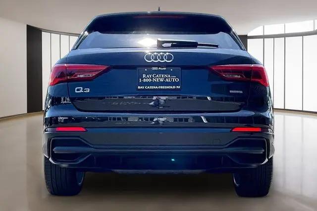 2020 Audi Q3 Prestige 45 TFSI S line quattro Tiptronic