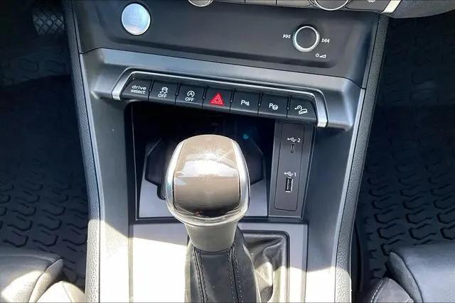 2020 Audi Q3 Prestige 45 TFSI S line quattro Tiptronic