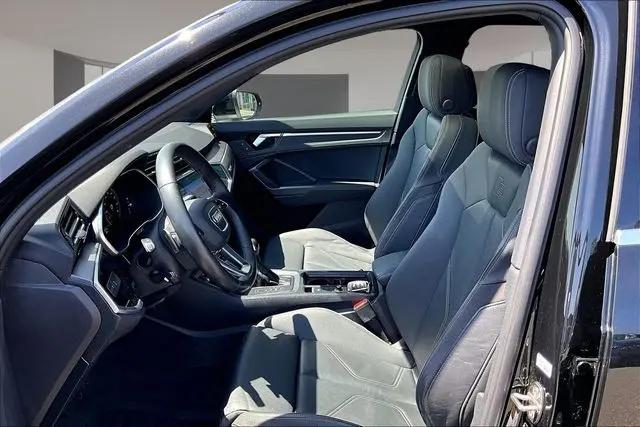2020 Audi Q3 Prestige 45 TFSI S line quattro Tiptronic