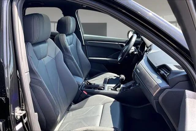 2020 Audi Q3 Prestige 45 TFSI S line quattro Tiptronic