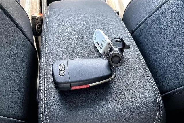 2020 Audi Q3 Prestige 45 TFSI S line quattro Tiptronic