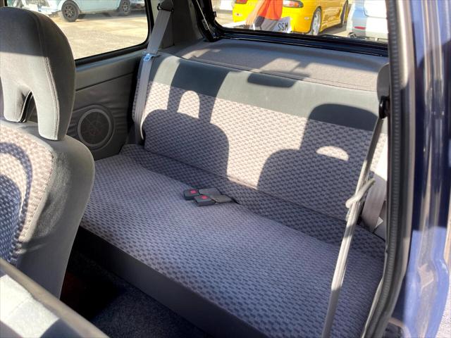 1997 Mazda 323 Carol