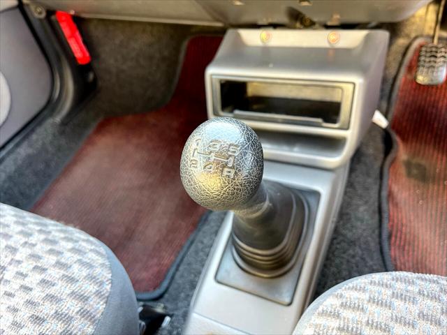 1997 Mazda 323 Carol