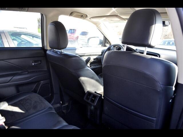 2020 Mitsubishi Outlander SE 2.4