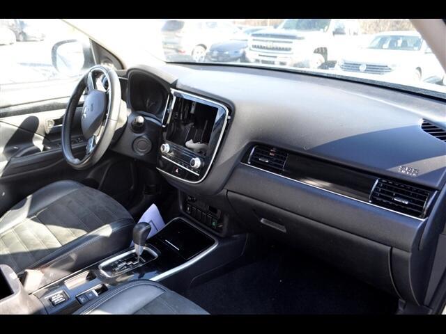 2020 Mitsubishi Outlander SE 2.4
