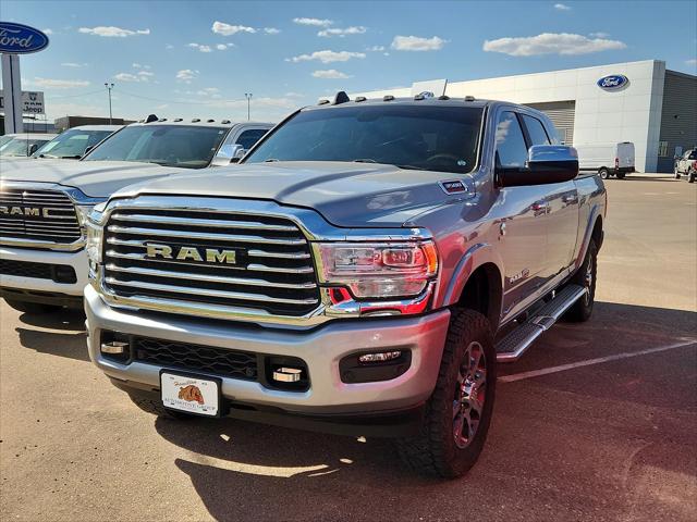 2022 RAM 3500 Limited Longhorn Mega Cab 4x4 64 Box