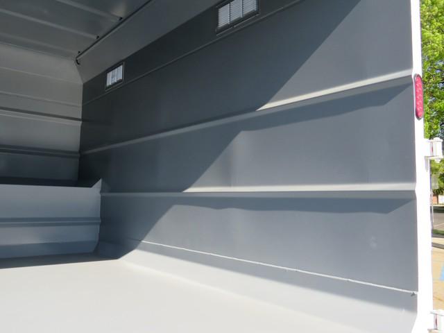 2023 Ram 5500 Tradesman/SLT/Laramie/Limited
