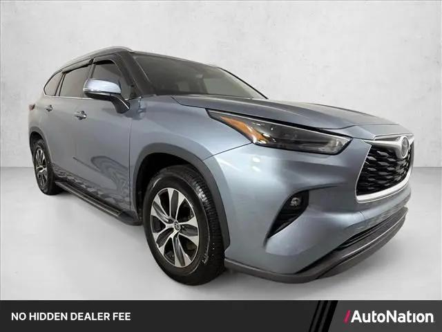 2022 Toyota Highlander Hybrid XLE for sale in Lithia Springs, GA