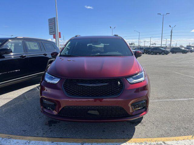 2023 Chrysler Pacifica PACIFICA TOURING L AWD