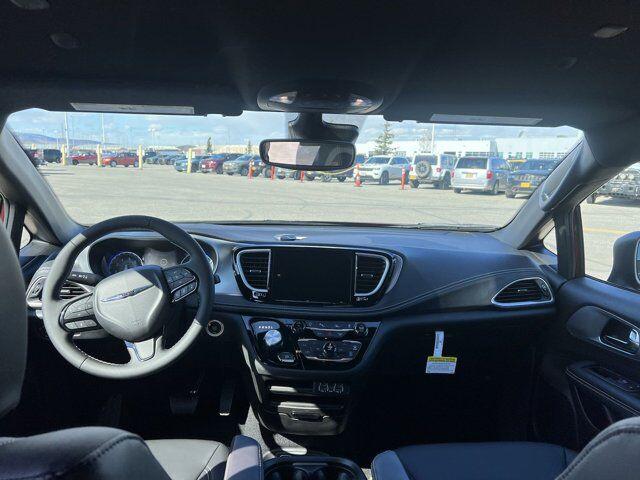 2023 Chrysler Pacifica PACIFICA TOURING L AWD