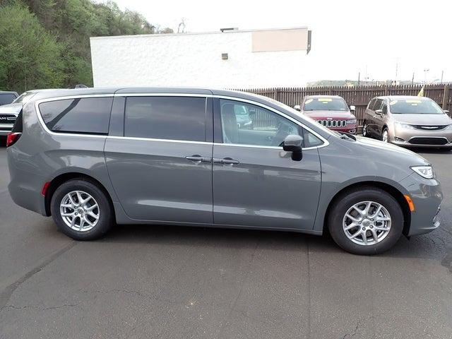 2023 Chrysler Pacifica PACIFICA TOURING L