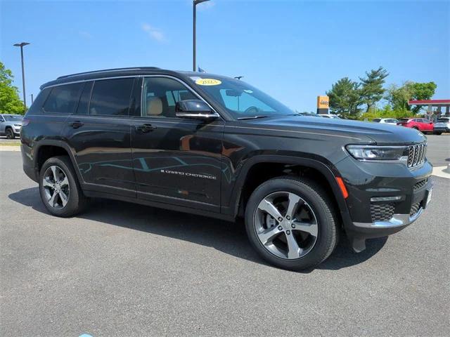 2023 Jeep Grand Cherokee GRAND CHEROKEE L LIMITED 4X4