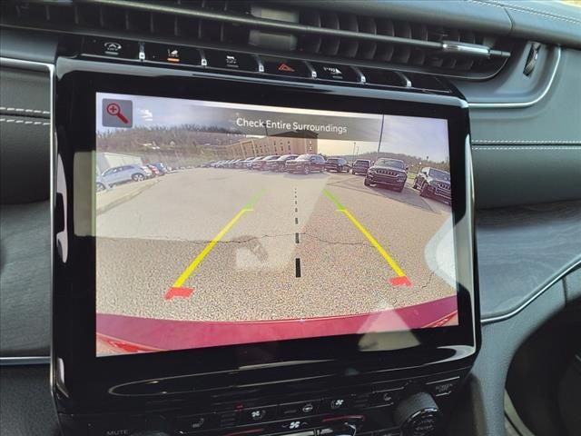 2023 Jeep Grand Cherokee GRAND CHEROKEE L OVERLAND 4X4