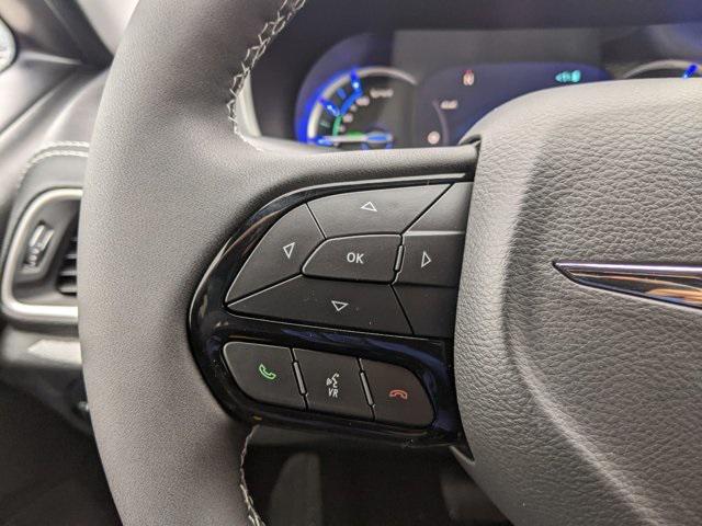2023 Pacifica Plug-In Hybrid PLUG-IN HYBRID TOURING L fwd 22