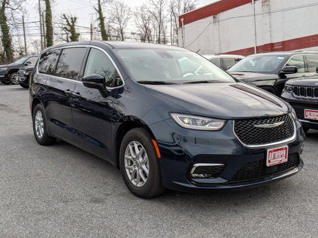 2023 Chrysler Pacifica PACIFICA TOURING L