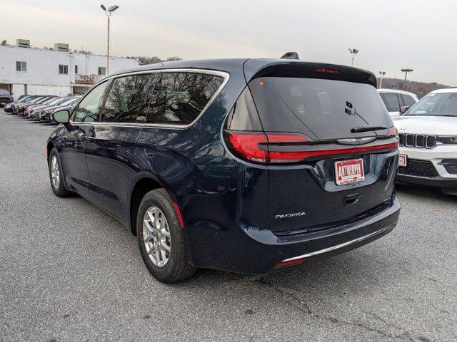 2023 Chrysler Pacifica PACIFICA TOURING L