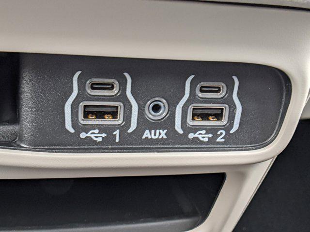 2023 Chrysler Pacifica PACIFICA TOURING L