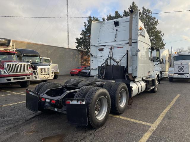 2012 Volvo Vnl VNL 670 Sleeper