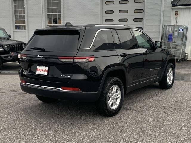 2023 Jeep Grand Cherokee GRAND CHEROKEE LAREDO 4X4